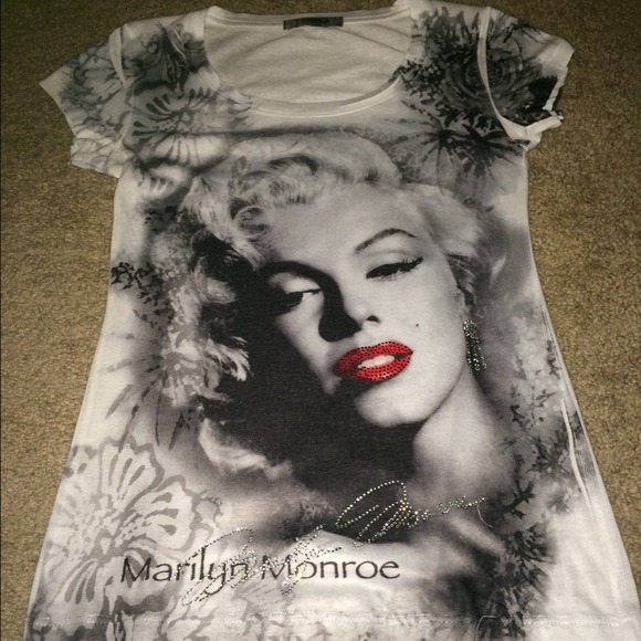 Marilyn Monroe t shirt