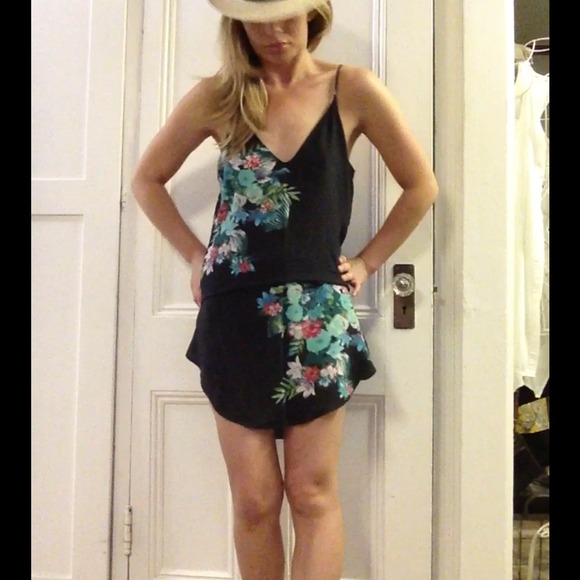 Rory Beca Dresses & Skirts - Rory Beca 100% silk navy dress with floral detail