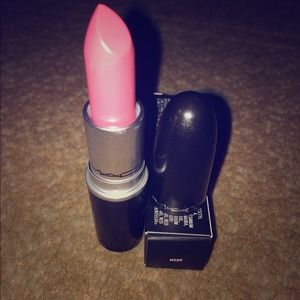 .⬇️PRICE DROP⬇️Mac "hoop" lipstick