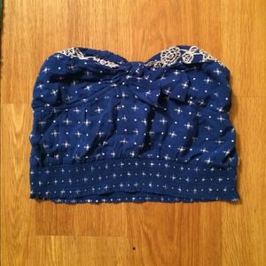 💙Royal Blue Hollister Crop Top💙