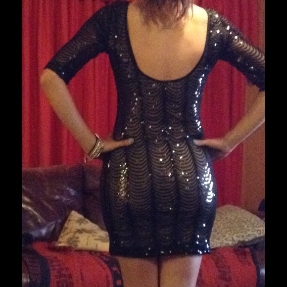 Black and Nude Sequin Dress - Picture 3 of 3