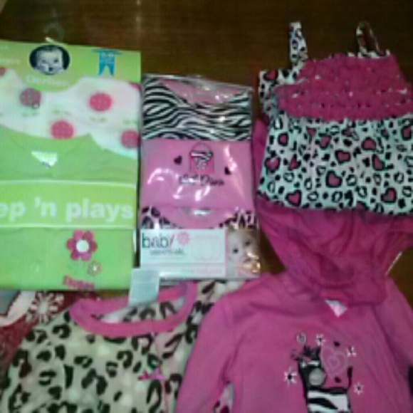 Baby clothing bundle - Picture 4 of 4