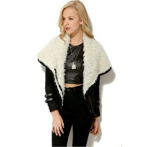 HOST PICK Akira buckle down jacket