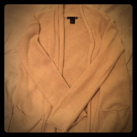 H&M sweater cardigan ❤️💕
