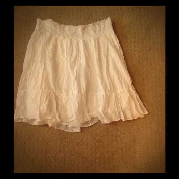 White cotton skirt