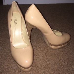 Kelsi by Kelsi Dagger heels. Never worn.