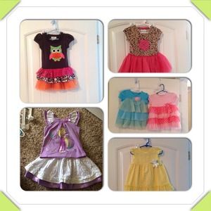 A bundle of toddler girls clothes
