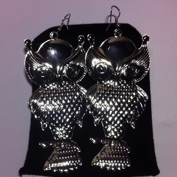 Gift with purchase $15 or more - Picture 3 of 3