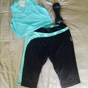 Reebok "Play Dry" Capris