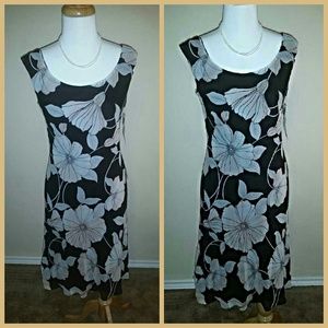 Black floral dress 100% silk by Maggy London NWT
