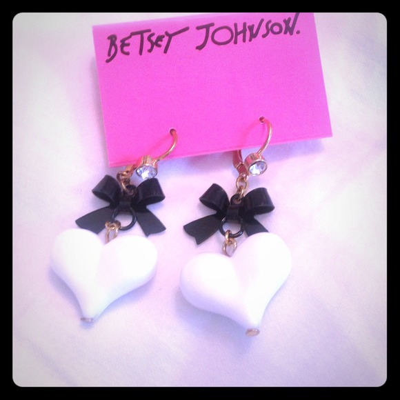 Betsey Johnson Earings
