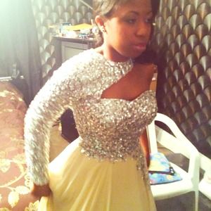 Prom, homecoming or special occasion dress