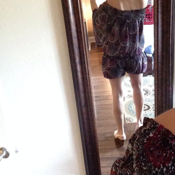 ROMPER - Picture 3 of 4