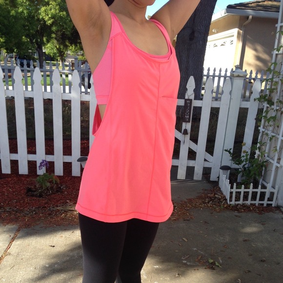 ***SOLD***Lululemon Run for your life tank