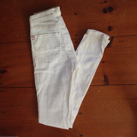 BDG Cigarette High-Rise Jean