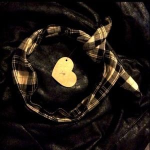 Brandy Melville Wired Plaid Headband