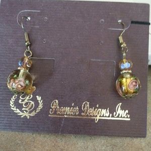 Premier design Secret Garden earrings
