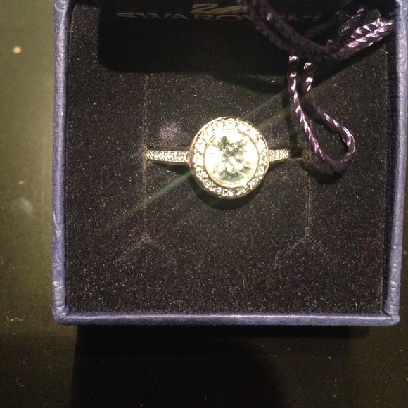 Swarovski blue ring