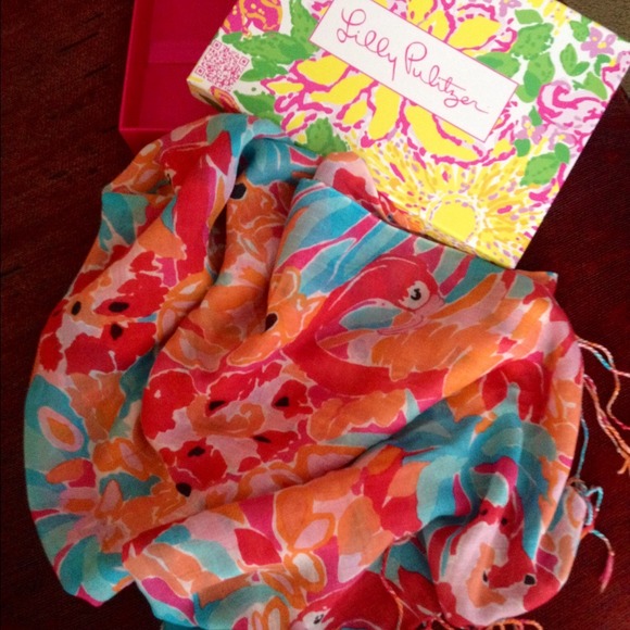 Lilly Pulitzer Murfee Scarf Lulu