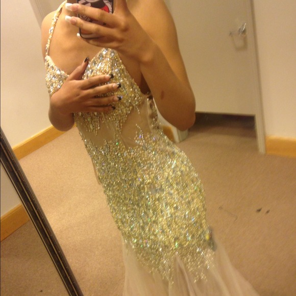 PROM DRESS - Picture 2 of 2