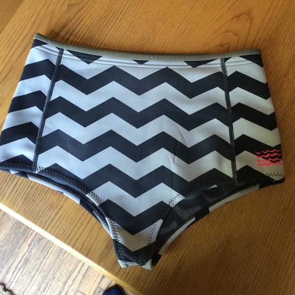 high waisted surf shorts