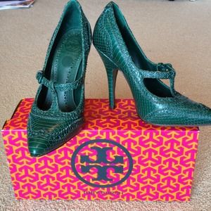 Tory Burch Emerald Green Snakeskin MaryJane Pumps.