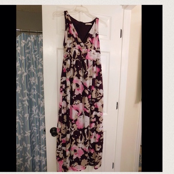 Old navy floral maxi dress