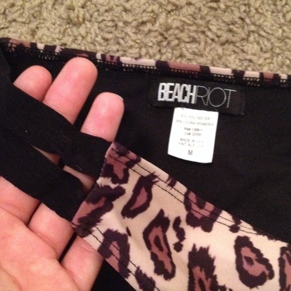 Leopard Beach Riot unique strapless Bikini! - Picture 3 of 4
