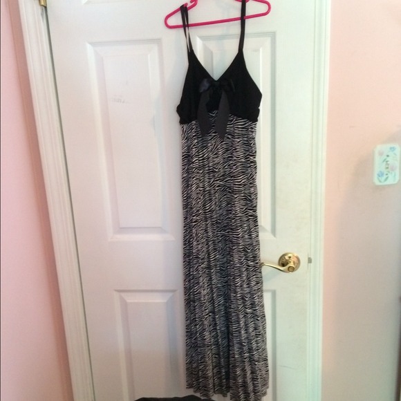 Black and zebra print maxi dress!