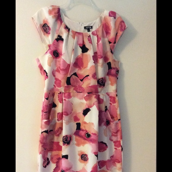 Cap Sleeve Floral Dress