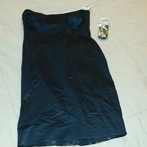 BUNDLED* NWT black slip