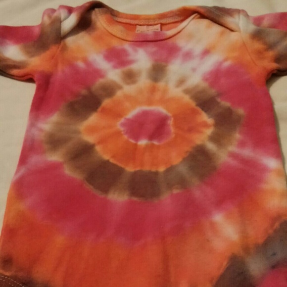 Tye Dye Baby Onesie - Picture 2 of 4