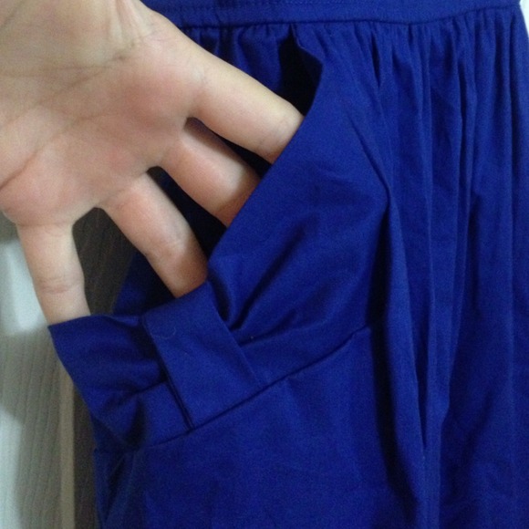 Royal blue dress w/pockets, & sweetheart neckline! - Picture 2 of 4