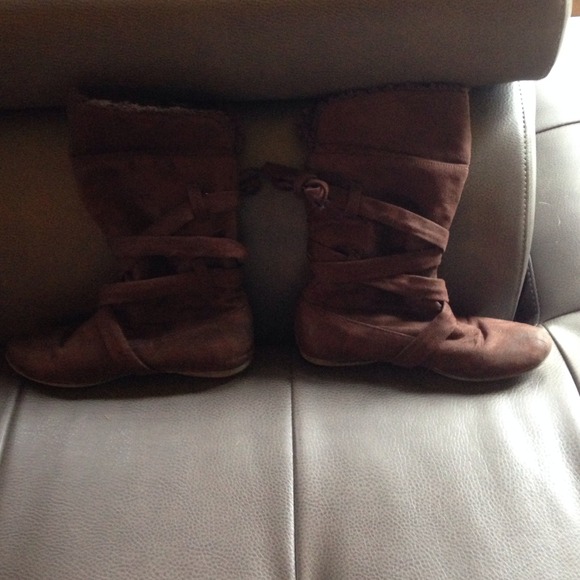 Aldo brow suede boots.