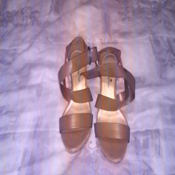 Brown wedge sandles