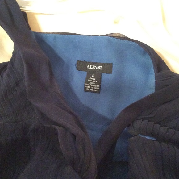 ✨✨SALE ✨✨Alfani silk dress Size 8 - Picture 2 of 4