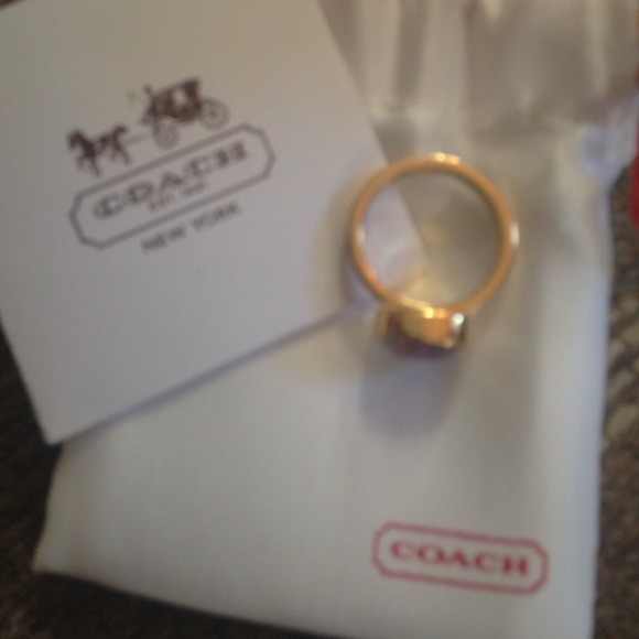 Coach ring - Picture 4 of 4