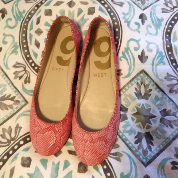 Pink snake print None West flats. Size 8