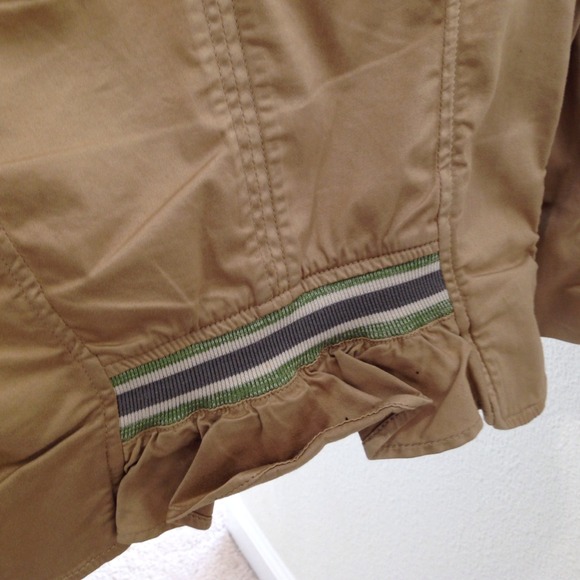 SOLD!!! La Rok cropped blazer - Picture 3 of 3