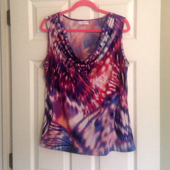 Colorful crowl summer top