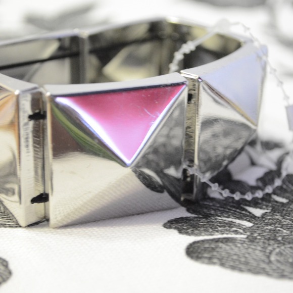 Studded Bracelet - Picture 1 of 3