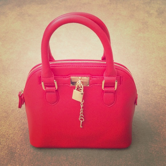 🎉Host Pick🎉 Bright Red Aldo Purse NWOT