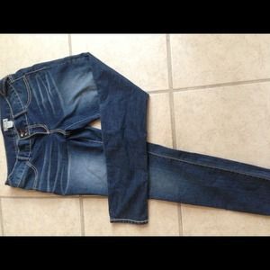 MUDD skinny jeans