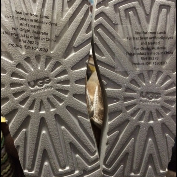 🎉Sold on EBay🎉 Sparkle Ugg Boots - Picture 3 of 4