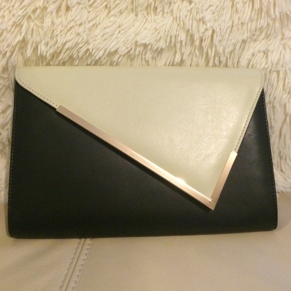 Black and ivory Aldo clutch