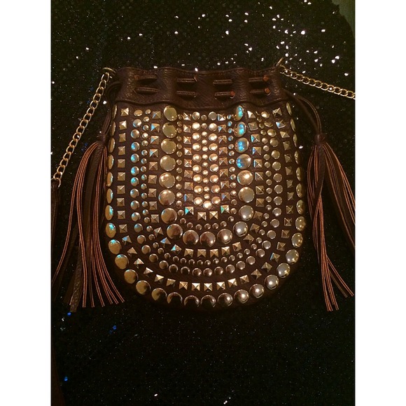 Handbags - 🎉HOST PICK🎉Studded Crossover Bag