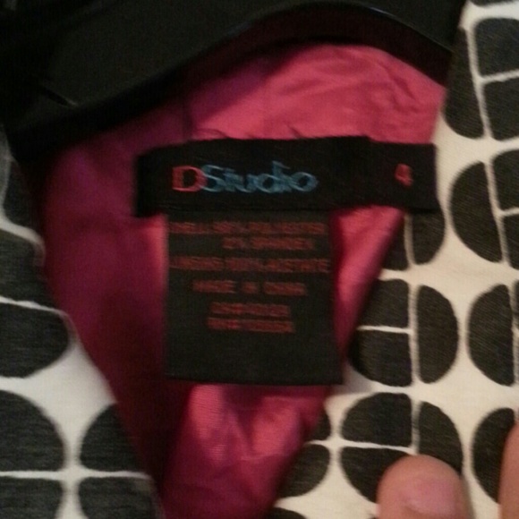 Coat - Picture 2 of 3