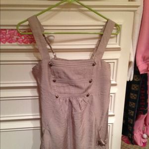 ⭐️REDUCED⭐️Flowy beige boutique top! 👸