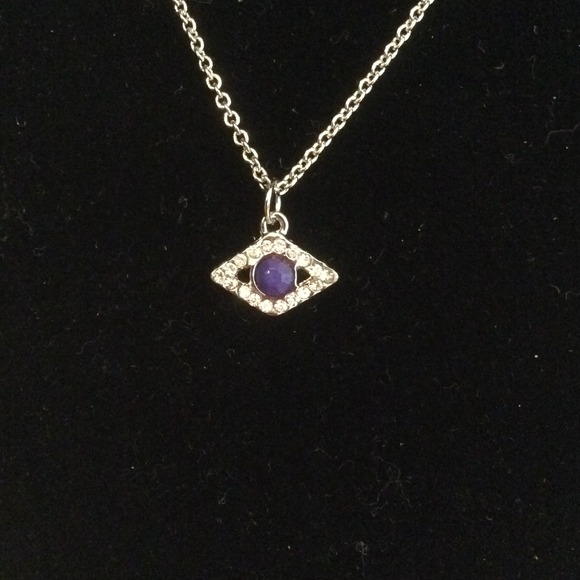 16" Diamond and Blue Sapphire Necklace - Picture 4 of 4