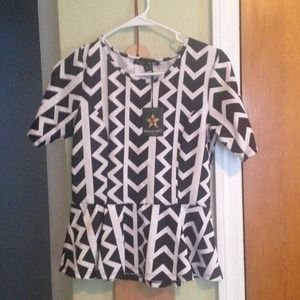 Geometric peplum top